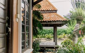 Villa Sri Mayang